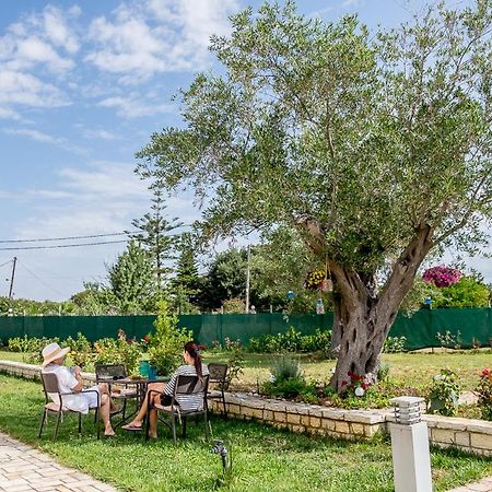 Villa Kassiani Preveza Exteriör bild